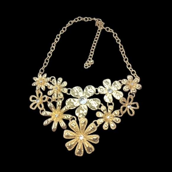 Gold Plated Floral Statement Necklace/Choker - Picture 7 of 9